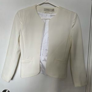 Gorgeous creamy white XS white short jacket